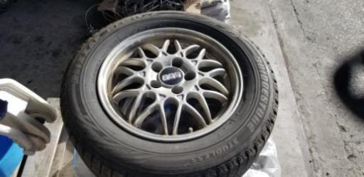 スタッドレスBLIZZAK BBS 215/60/16 4本 中古