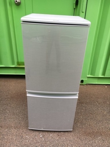 お得《SHARP 2ドア冷蔵庫 2016年製》中古品