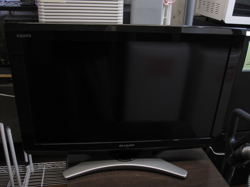 新生活！10800円 シャープ AQUOS 26型 液晶テレビ リモコン付 2010年製