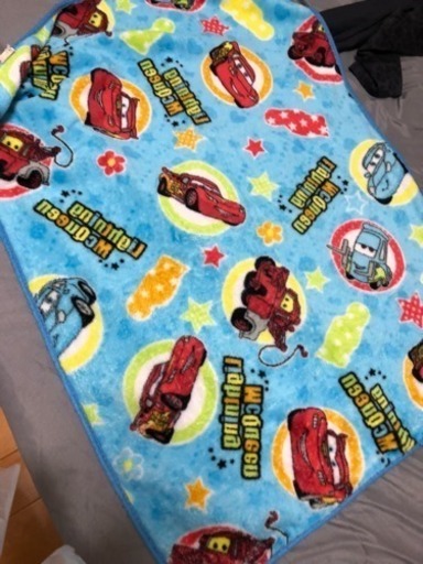 子供用毛布 2枚 膝掛け1枚 カーズと妖怪ウォッチ Moroda 北与野の子供用品の中古あげます 譲ります ジモティーで不用品の処分