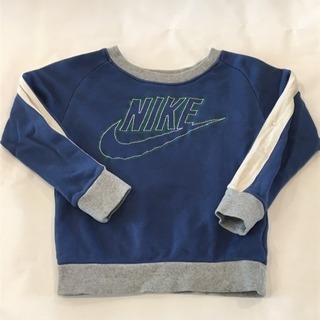 ☆NIKE☆キッズトレーナー110cm