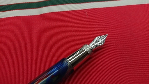 Bút máy Visconti Opera Blue Deep Ocean Limited Edition 23Pd F