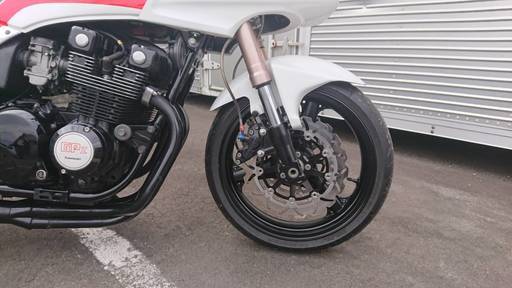 GPz400F  実走行27000km. 検9月迄‼️  商談中‼️ 商談中 価格交渉有り GPZ400F フルパワー54馬力 程度極上 車検32年