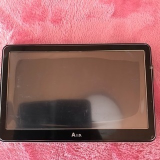 7インチ、フルセグ/GPS内蔵ポータブルナビ