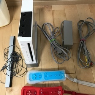 wii本体セット＋wii fit＋ソフト5本