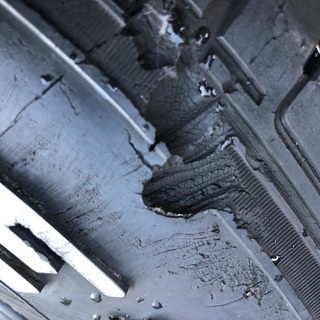 200系ハイエースで使用しておりました215/65R16C109/107R