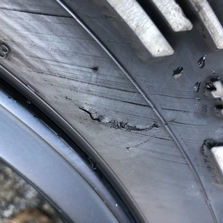 200系ハイエースで使用しておりました215/65R16C109/107R