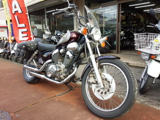 NO.2369　ＸＶ２５０ビラーゴ　空冷Ｖツイン２５０ｃｃ　サイドバック付き　シールド付き　☆彡