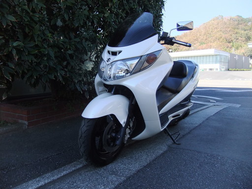 スズキ　CJ43A　スカイウェイヴ(タイプS)　中古実動車　走行距離少な目　バッテリーフル充電済み　社外マフラー　後輪バリ山　返納書類有