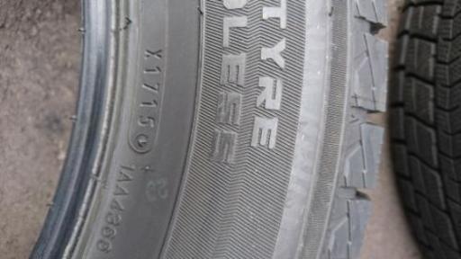 ダンロップ スタッドレス 値下げしました