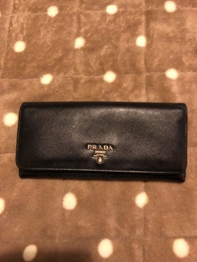 PRADA 長財布