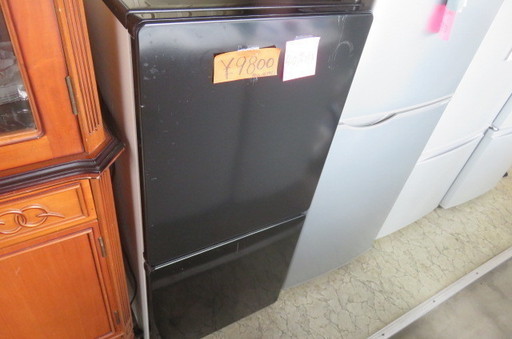 黒い冷蔵庫　2ドア　12年式　110l 40%off