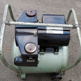 マキタ エアーコンプレッサーAC8011中古・完動動作確認済50Hz