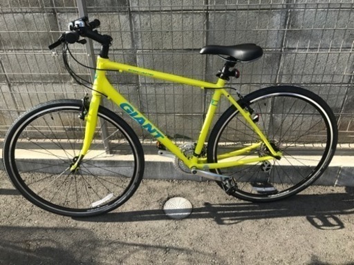 【美品】クロスバイク ESCAPE エスケープ2018 クロスバイク 自転車