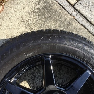 スタッドレスタイヤ BLIZZAK VRX2