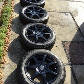 スタッドレスタイヤ BLIZZAK VRX2