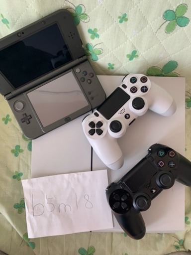 値下げしました！！早い者勝ち！❤️PS4と3DSＬＬ、コントローラー2つ