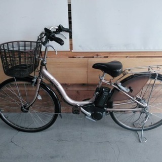 新基準　ブリヂスト　アシスタ　26インチ　3段　8.7Ah充電器あり 新基準 ブリヂスト アシスタ 26インチ 3段 8.7Ah充電器あり 新基準