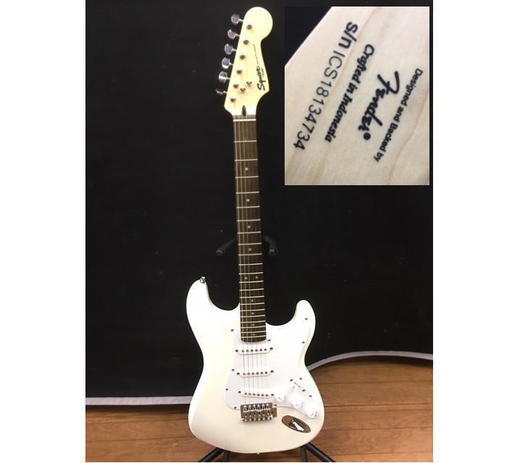 ｽｸﾜｲﾔ ﾊﾞﾚｯﾄ ｽﾄﾗﾄｷｬｽﾀｰﾀｲﾌﾟ ｱｰｸﾃｨｯｸ ﾎﾜｲﾄ ﾄﾚﾓﾛｱｰﾑ付き 　Sguier by Fender Bullet Stratocaster with Tremolo Arcticwhite
