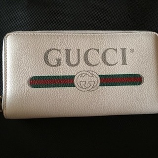 GUCCI 財布