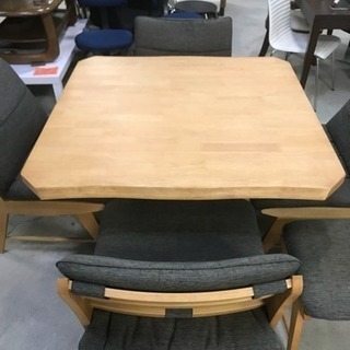 【中古美品】天然木 ダイニングテーブル イス×4脚セット ロータイプ オットマン付き