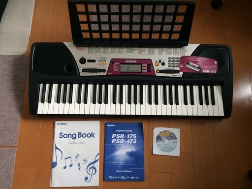 ヤマハ　キーボード　YAMAHA PSR-172