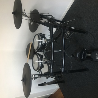 電子ドラムセット　Roland TD-15KV