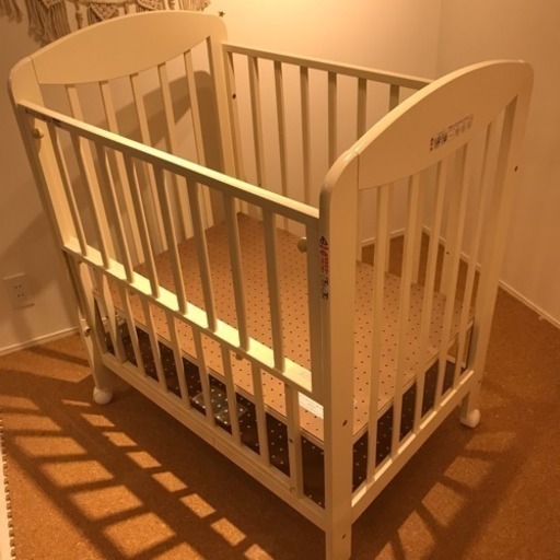 ミニベビーベッド バニラ カトージ 値下げ！60×90 ホワイトベビー