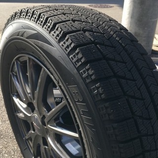 【美品】ホイール付きスタッドレスタイヤ BLIZZAK VRX 185/65R14