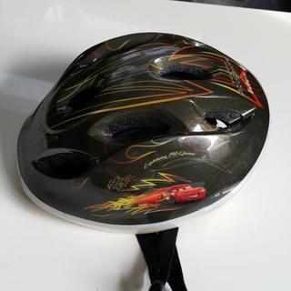 キッズ用品 カーズ補助輪付き自転車と、カーズのヘルメット