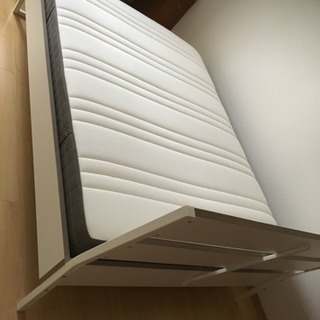 IKEA ダブルベット マットレス付き