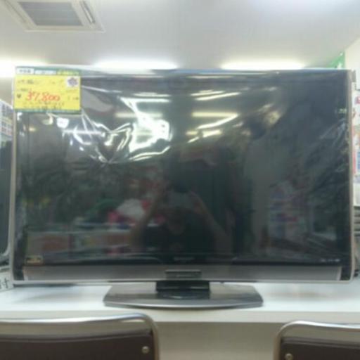 （値下げしました）シャープ 40型液晶TV(ブルーレイ内蔵) 2010年製 (高く買取るゾウ中間店)