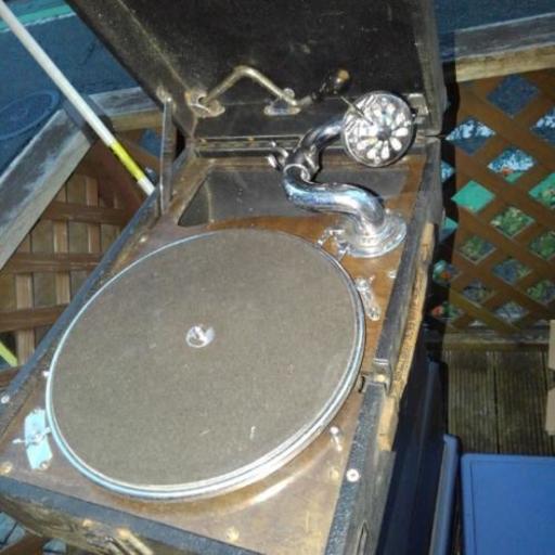 蓄音機