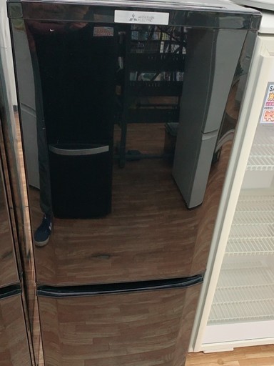 MITSUBISHI　２０１７年製　１４６L　2ドア冷蔵庫