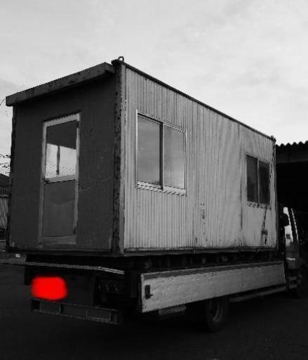 【塗装できる方にオススメ】【千葉県内配送無料】ユニットハウス 約5.4m×2.4m カギ付き SECOMステッカー付き 旭市から