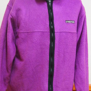 Famous Trail フリース ピンク 赤紫 M 佐賀 多久 小城 近郊 たっつん 唐津のジャケット メンズ の中古 古着あげます 譲ります ジモティーで不用品の処分