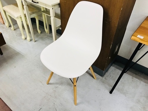 取りに来れる方限定！HermanMiller イームズシェルサイドチェア