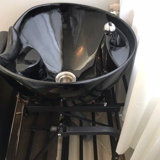 値下げしました。《折りたたみ移動式シャンプー&チェアセット》水道、排水設備の無い所でもシャンプーできます♪