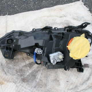 SOLD!～◇中古品◇トヨタ86 ZN6 前期 純正 ヘッドライト ASSY