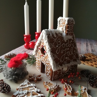 北欧クリスマス♪ジンジャーブレッドクッキーのお菓子の家を作ろう♪