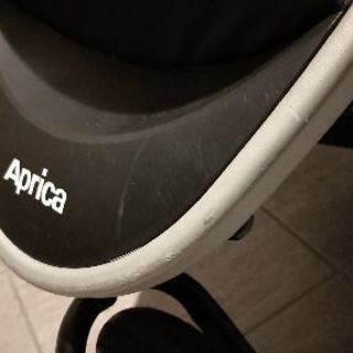 アップリカ　スムーヴ
