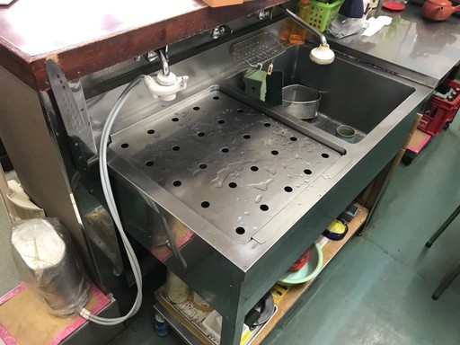 業務用 ステンレス 作業台 1000×600×760 調理台 洗い場 ワークテーブル キッチン作業台 調理作業台 中古○