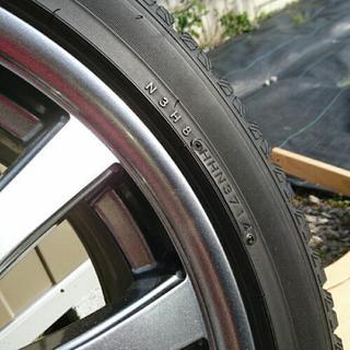 国産スタッドレスタイヤ4本 袋ナット付