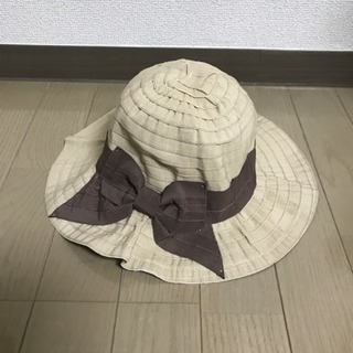 GU 帽子