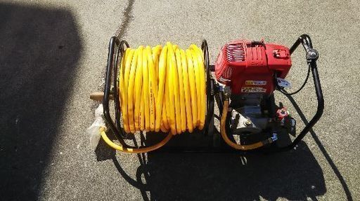 (委託)４サイクルエンジン噴霧器売ります。