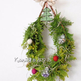 クリスマス♥キラキラガラスドームで飾るしずく型のリース♥単発レッスン♥