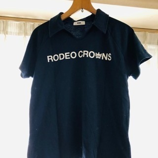 RODEO CROWNSのTシャツ