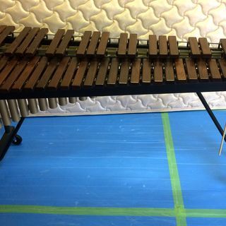 KOROGI コオロギ 立奏木琴 教育用シロフォン 500S 49鍵 4オクターブ 折りたたみ可 マレット2組つき JM1906)【取りに来られる方限定】