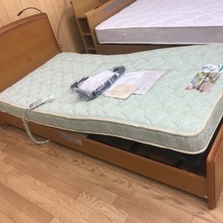 【リサイクルサービス八光　田上店　配達・設置OK】フランスベット　2モーター マット付 介護ベッド・HR-N2A