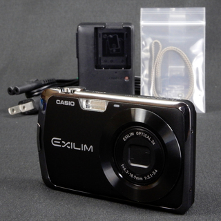 CASIO デジタルカメラ EXILIM EX-Z330 ブラッ...
